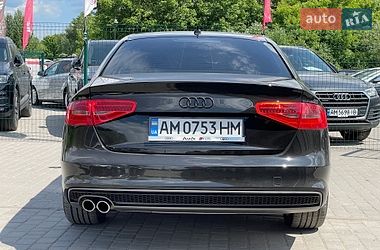 Седан Audi A4 2014 в Бердичеві