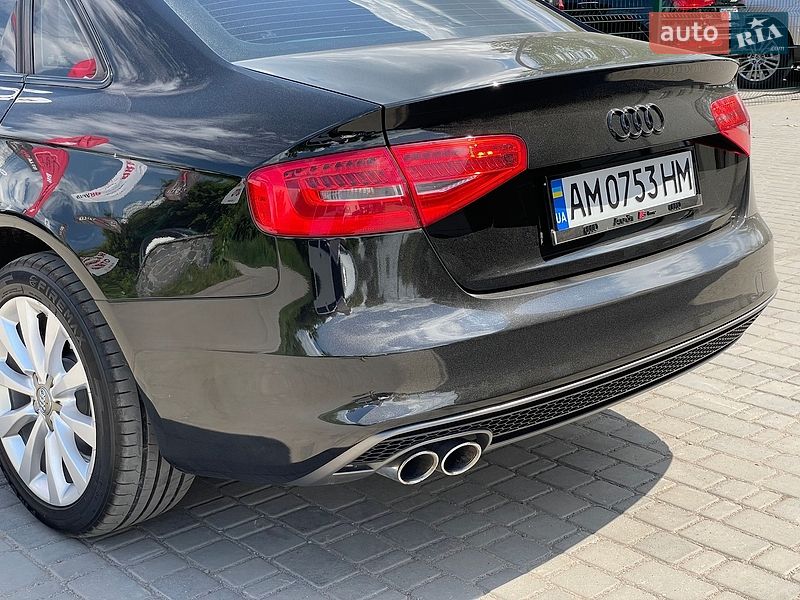 Седан Audi A4 2014 в Бердичеві