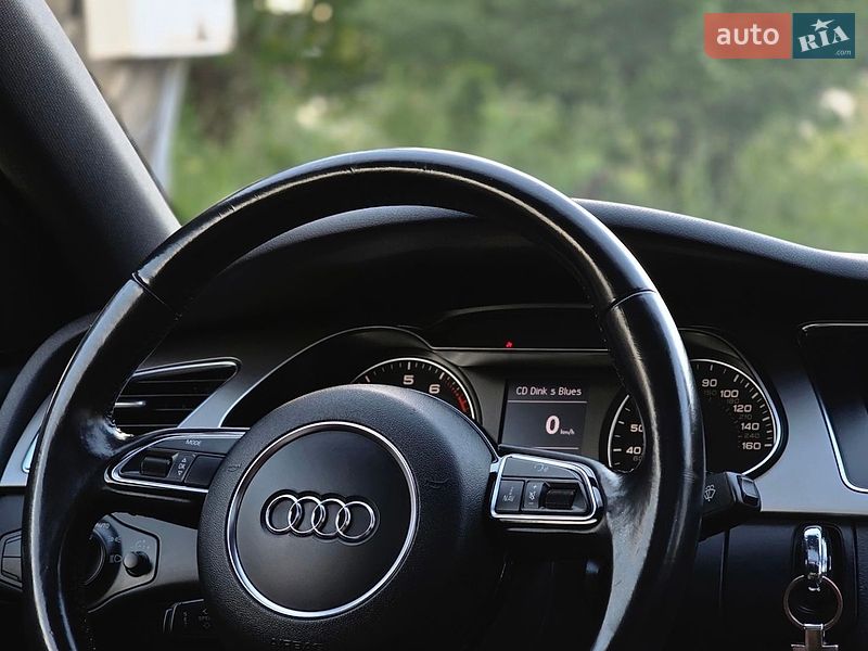 Седан Audi A4 2012 в Вінниці