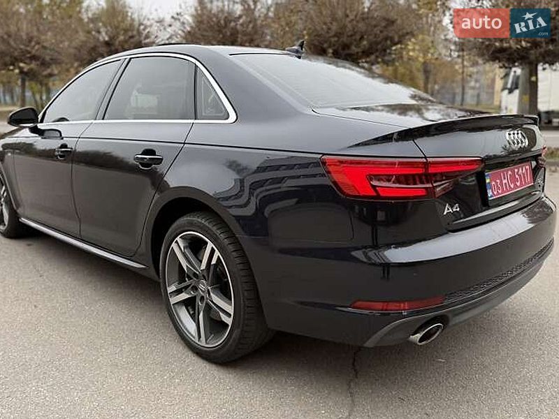 Седан Audi A4 2016 в Києві