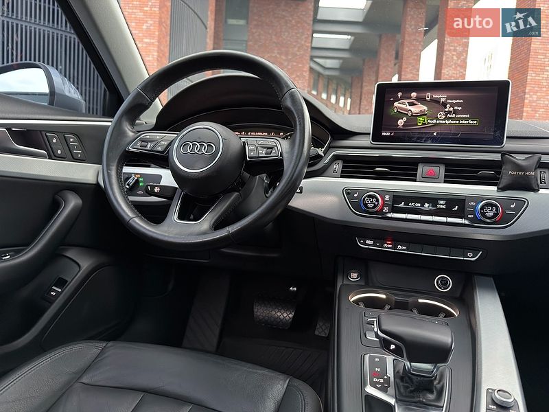 Седан Audi A4 2016 в Дніпрі