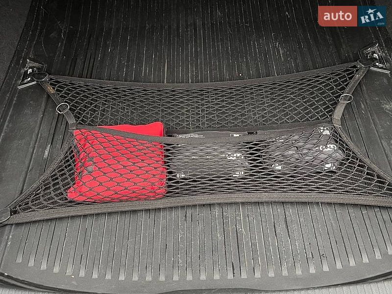 Седан Audi A4 2015 в Кам'янському