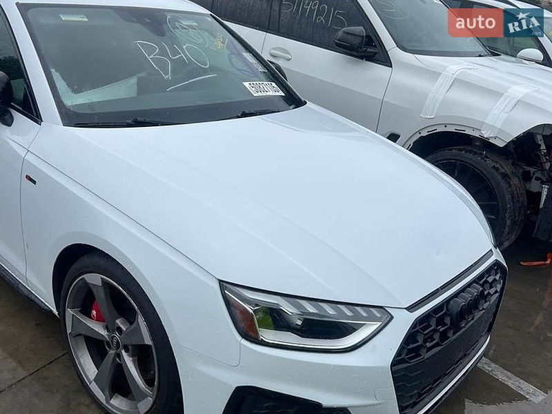 Седан Audi A4 2022 в Одесі