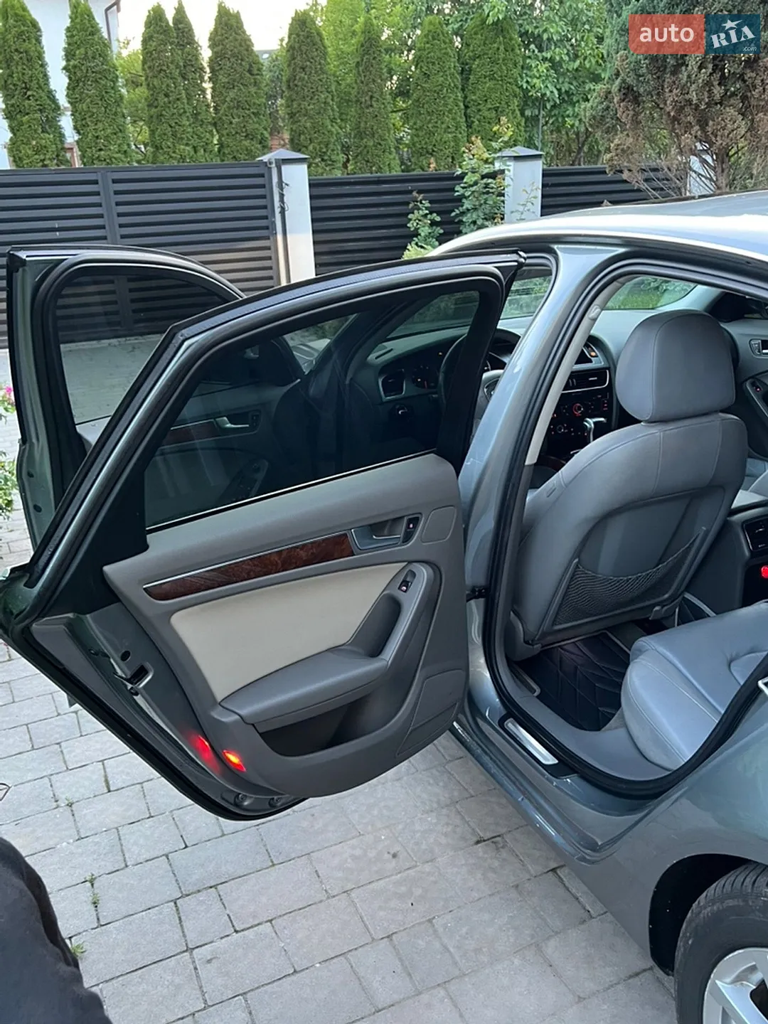 2010 Audi A4 - мініатюра 19