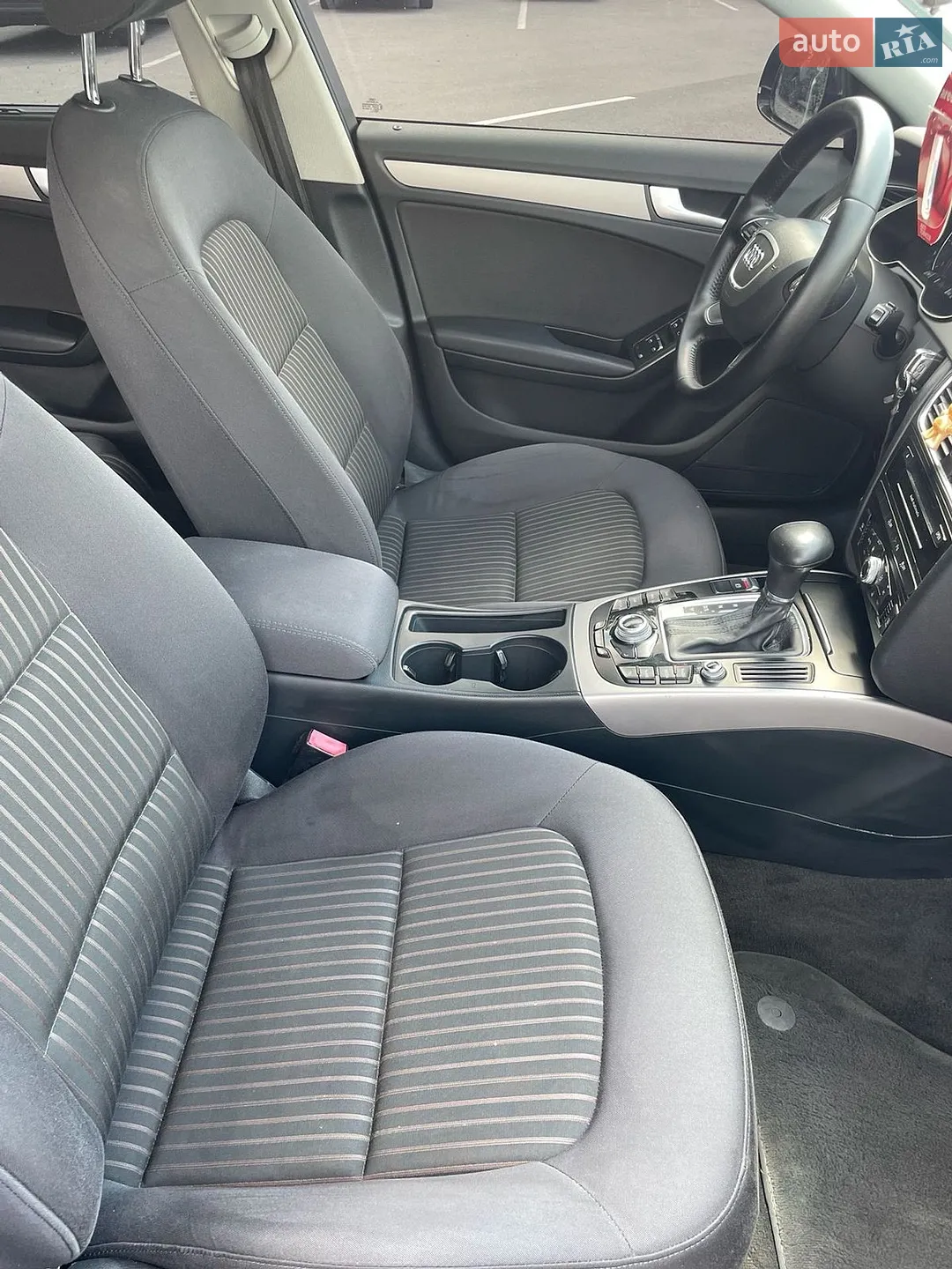 2012 Audi A4 - мініатюра 11