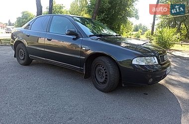 Седан Audi A4 1999 в Запоріжжі