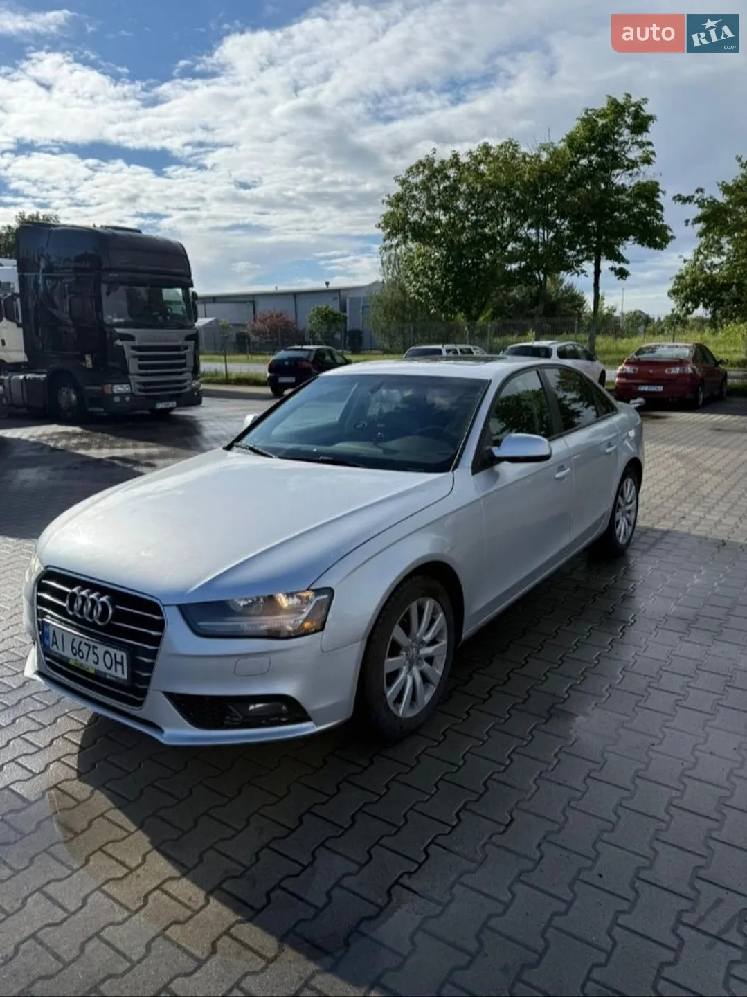 2012 Audi A4 - мініатюра 2