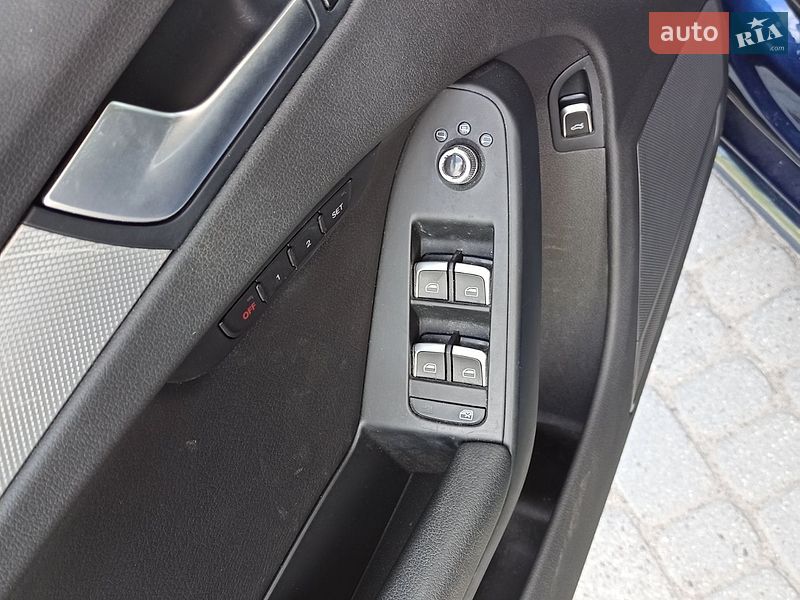 Седан Audi A4 2014 в Самборе