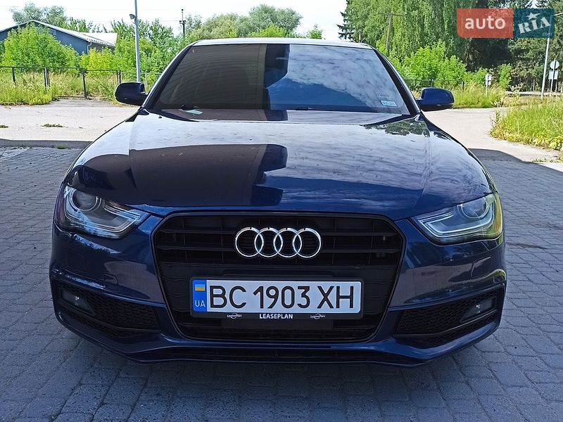 Седан Audi A4 2014 в Самборе
