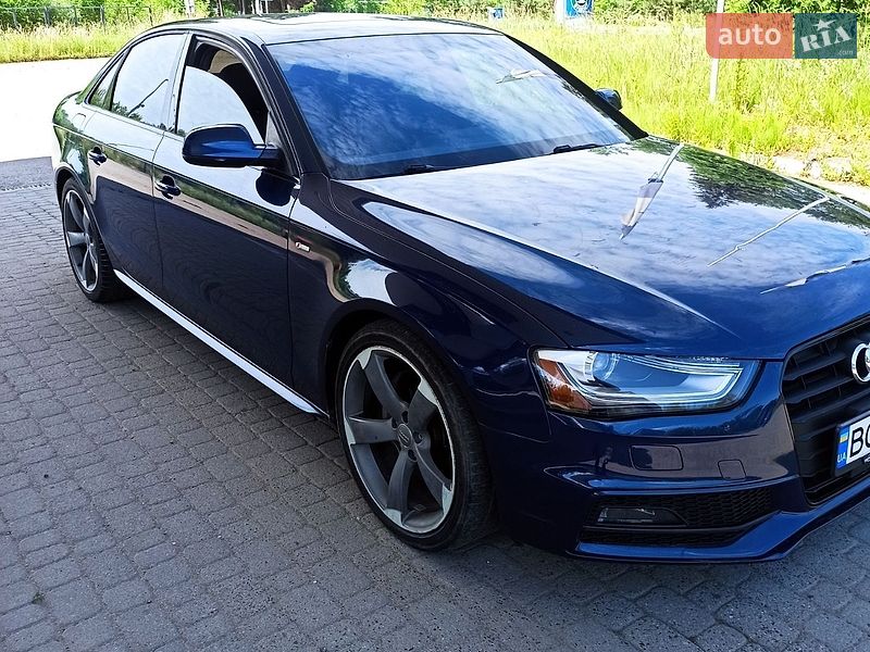 Седан Audi A4 2014 в Самборе
