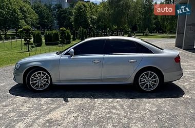 Седан Audi A4 2014 в Хмельницькому