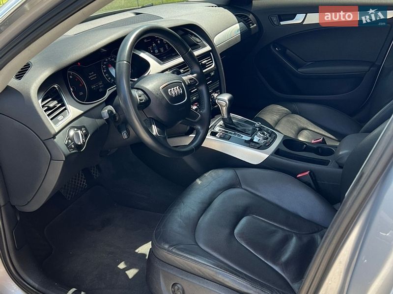 Седан Audi A4 2014 в Хмельницькому