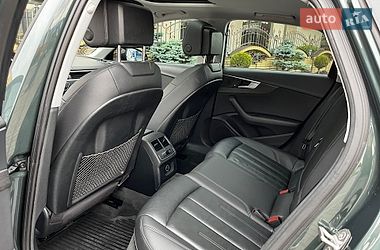 Седан Audi A4 2016 в Шепетівці