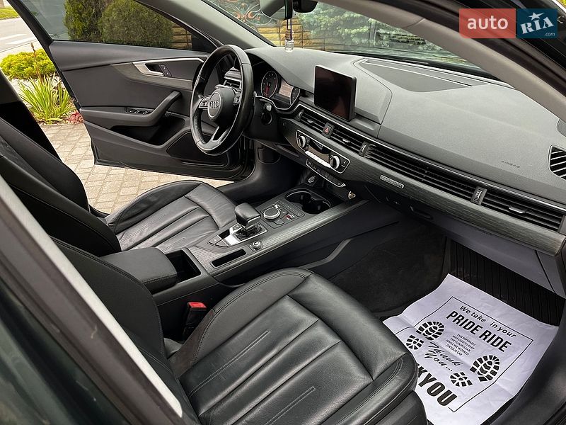 Седан Audi A4 2016 в Шепетівці