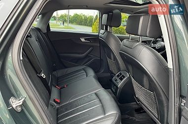 Седан Audi A4 2016 в Шепетівці