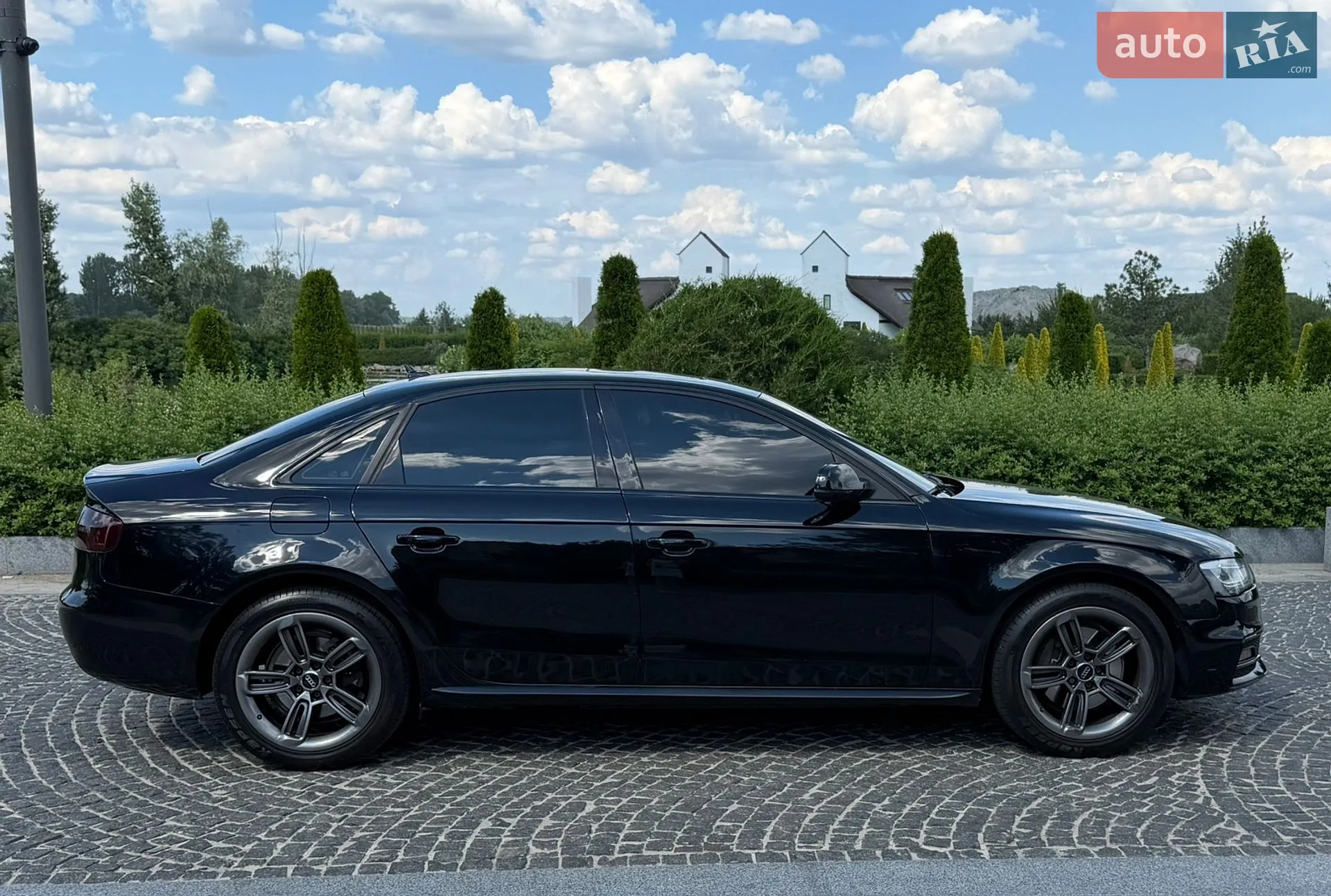 2013 Audi A4 - мініатюра 3