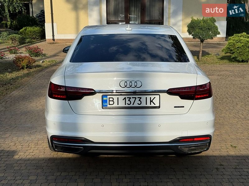 Седан Audi A4 2020 в Полтаві