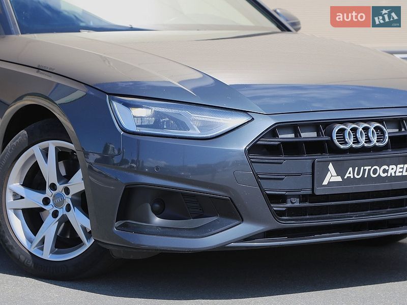Універсал Audi A4 2020 в Києві