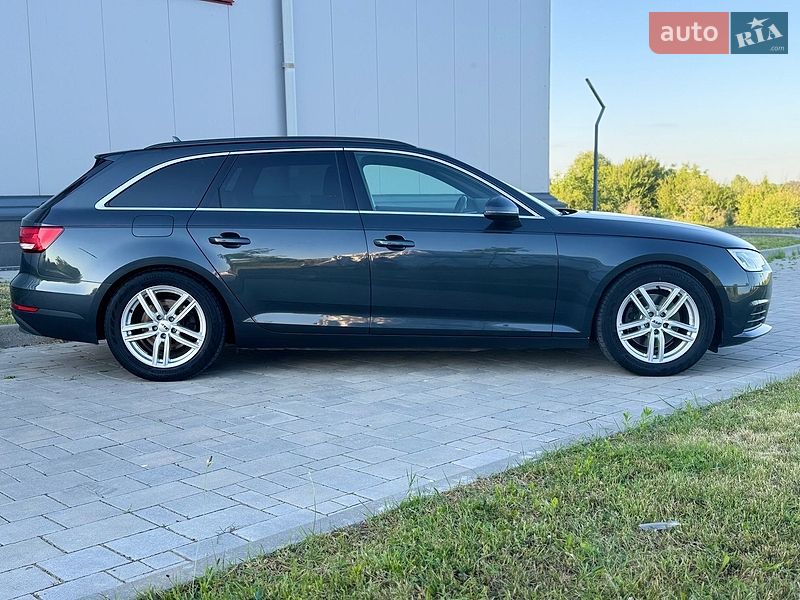 Універсал Audi A4 2017 в Рівному