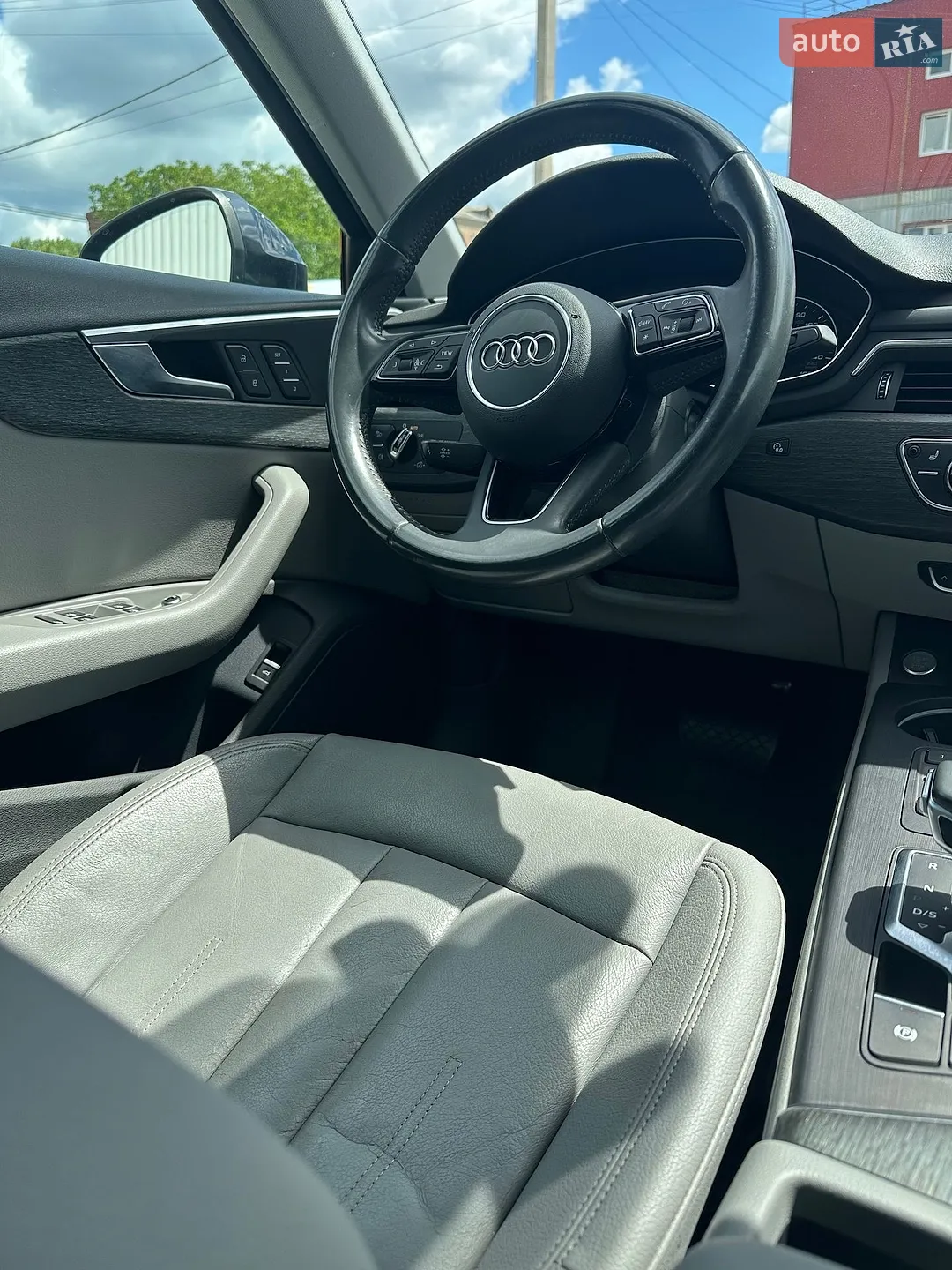 2016 Audi A4 - мініатюра 25
