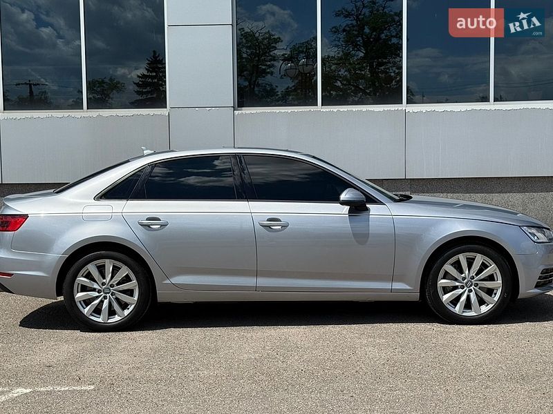 Седан Audi A4 2016 в Киеве фото 9 Седан Audi A4 2016 в Киеве