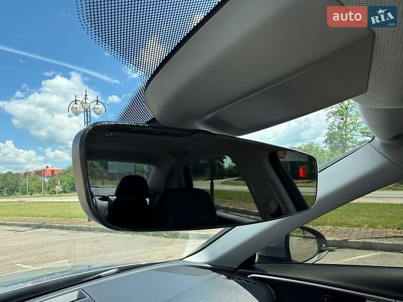 Седан Audi A4 2016 в Киеве фото 26 Седан Audi A4 2016 в Киеве