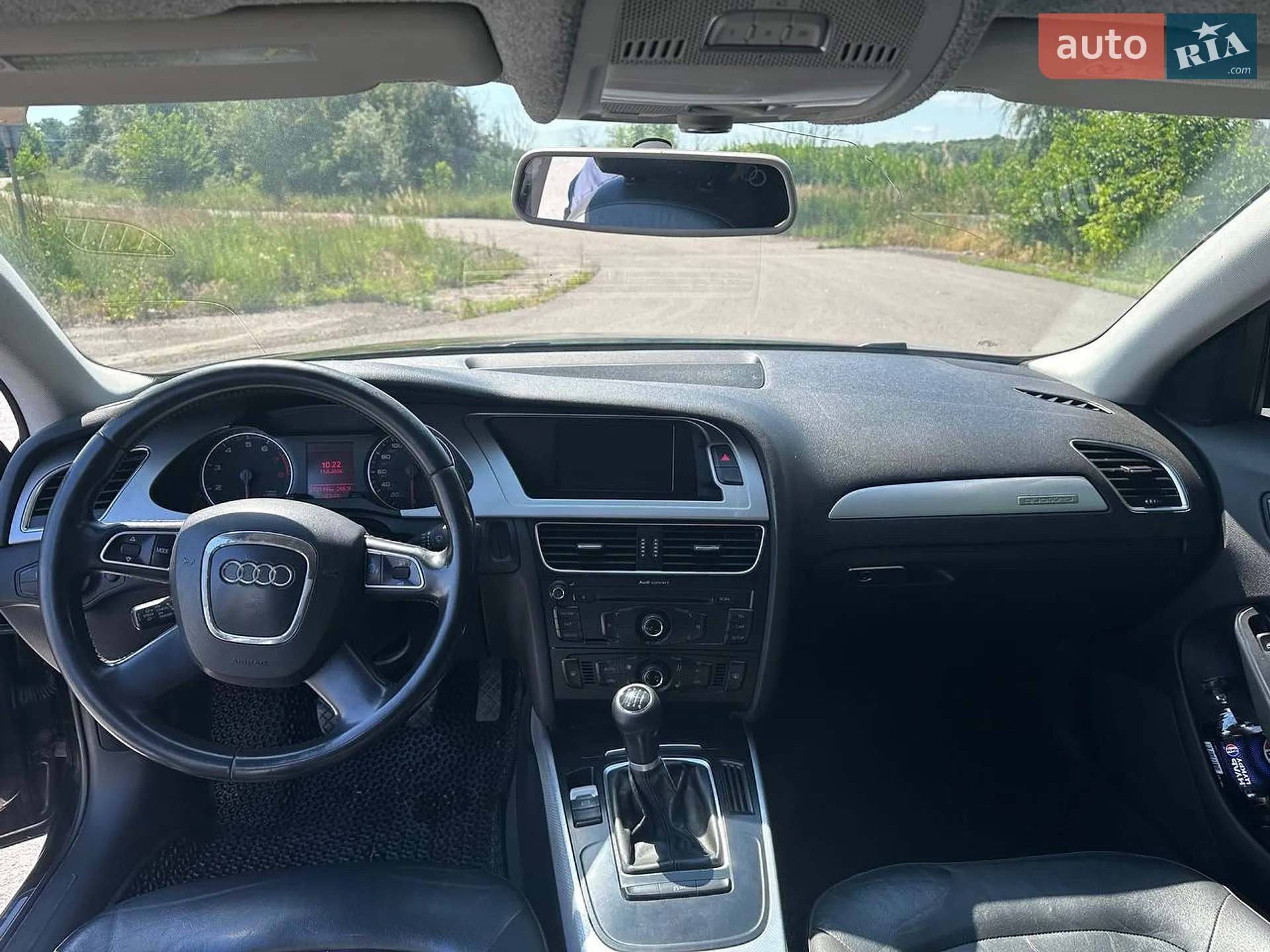 2010 Audi A4 - мініатюра 8