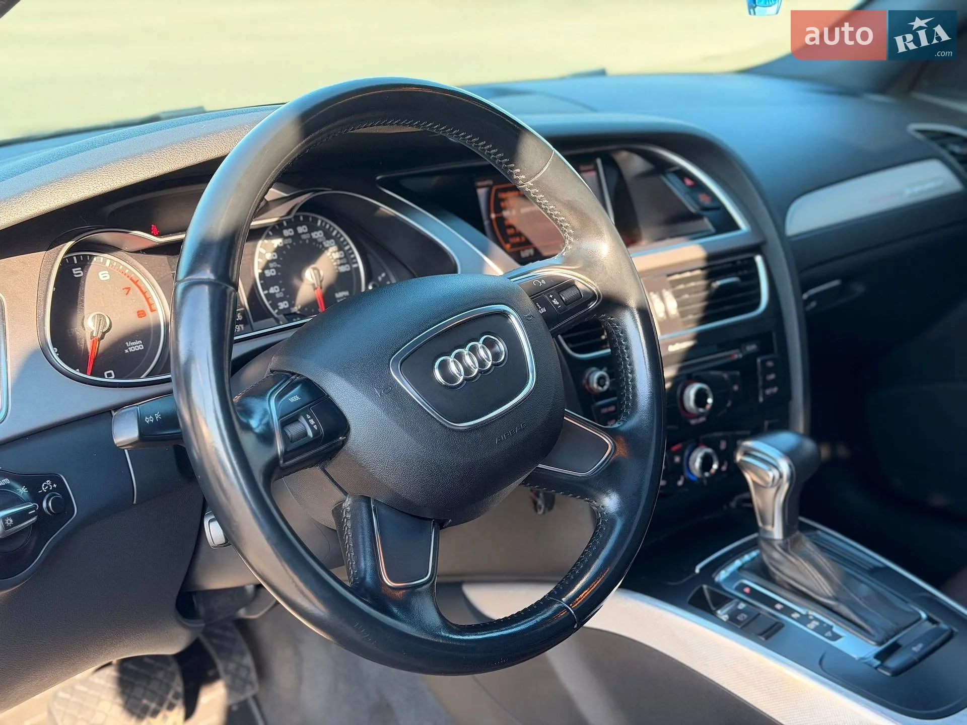 2012 Audi A4 - мініатюра 48