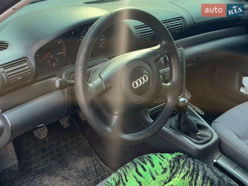 Седан Audi A4 1998 в Луцке фото 5 Седан Audi A4 1998 в Луцке