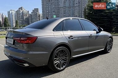 Седан Audi A4 2021 в Києві