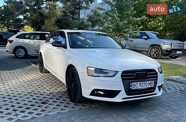 Седан Audi A4 2013 в Львові