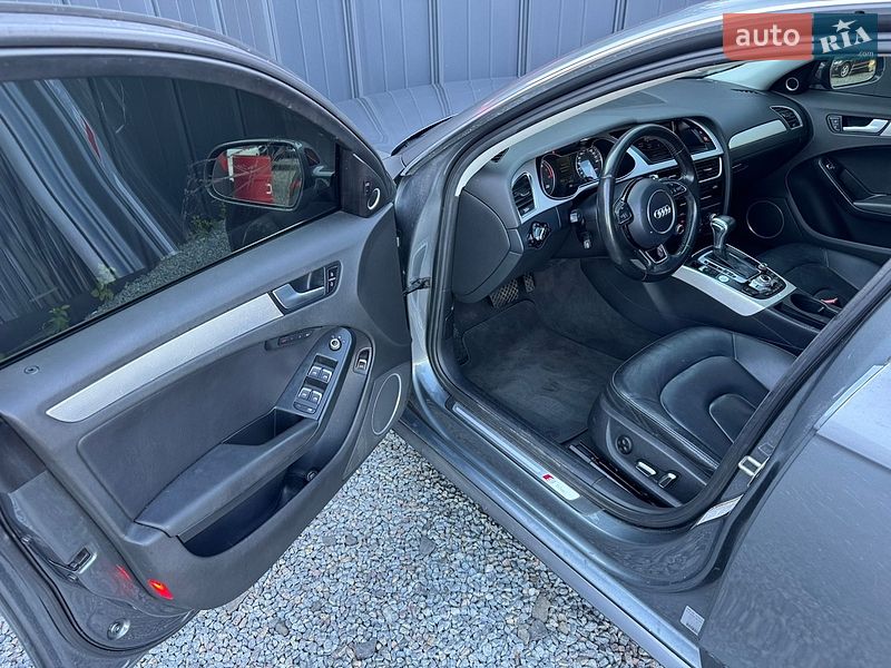 Седан Audi A4 2015 в Луцьку