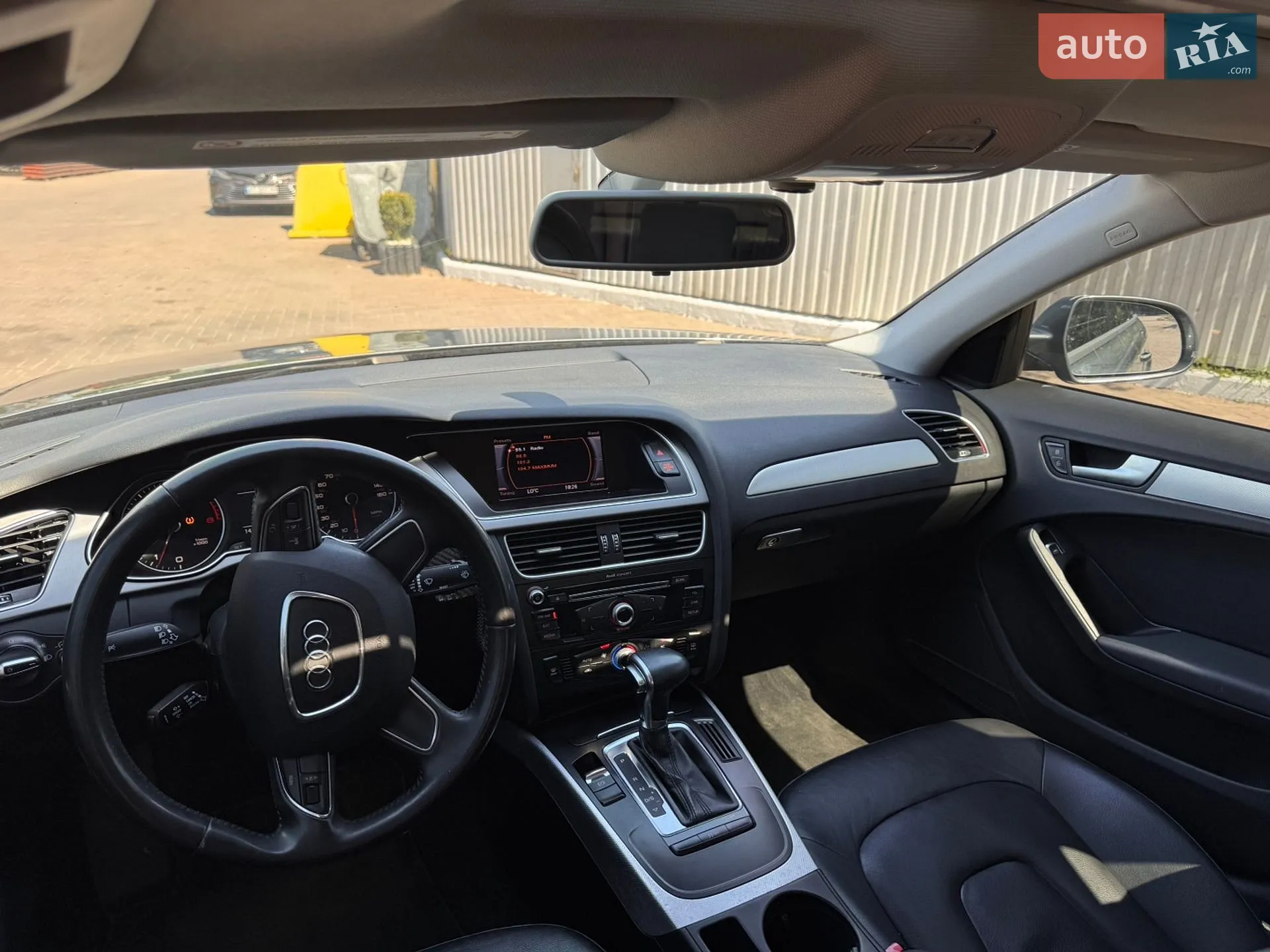 2012 Audi A4 - мініатюра 8