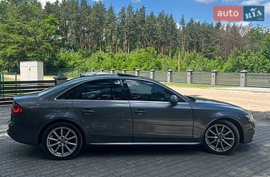 Седан Audi A4 2015 в Коростені