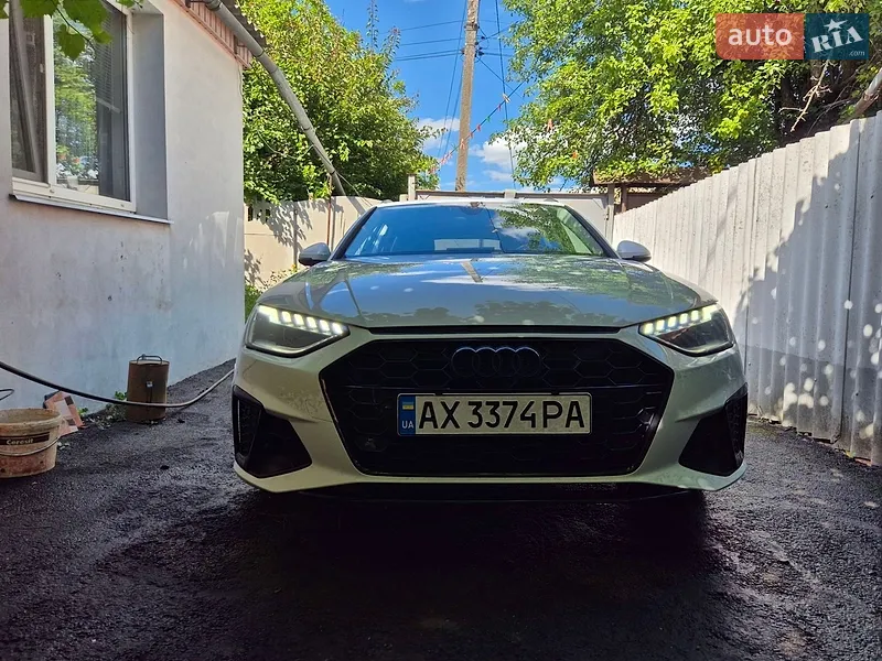 Audi A4
