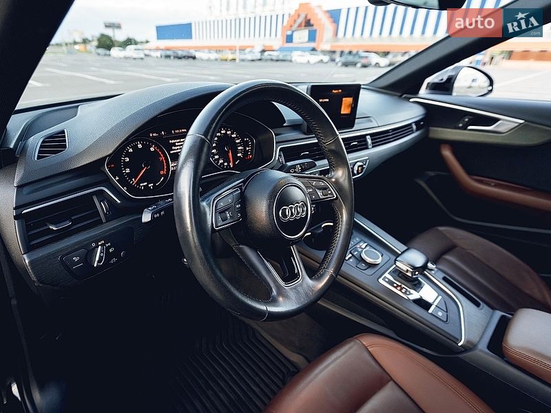 Седан Audi A4 2019 в Одессе