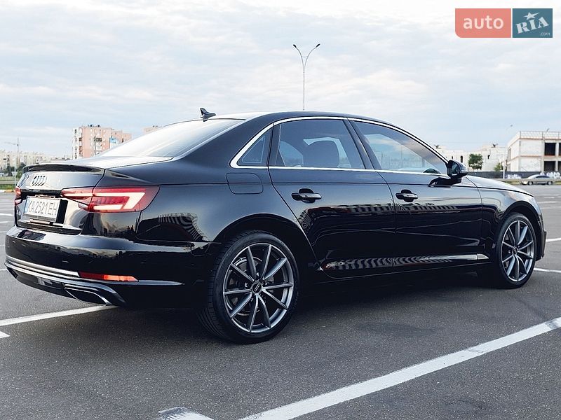 Седан Audi A4 2019 в Одессе