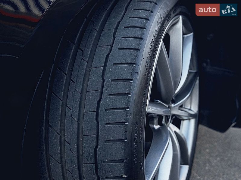 Седан Audi A4 2019 в Одессе