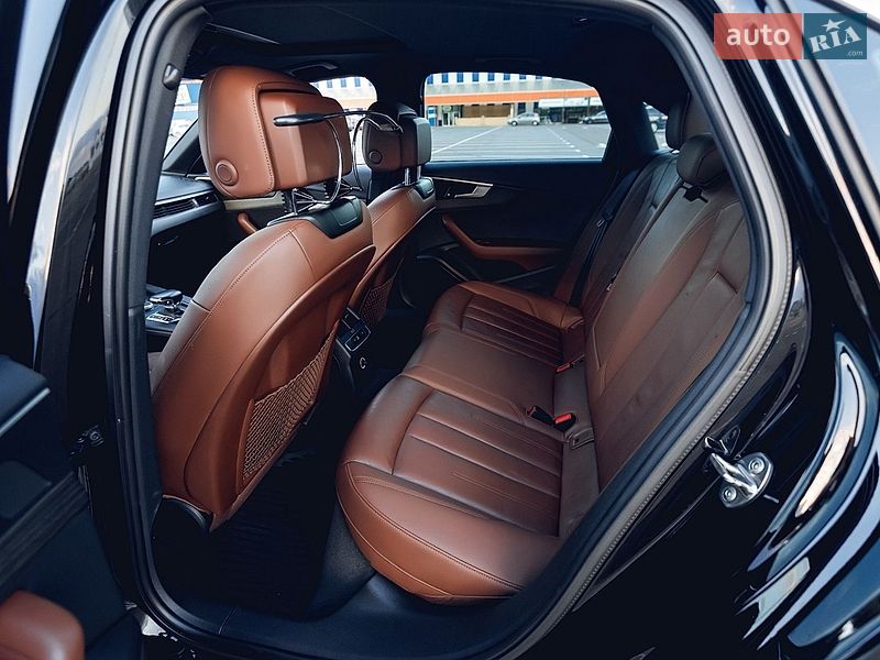 Седан Audi A4 2019 в Одессе