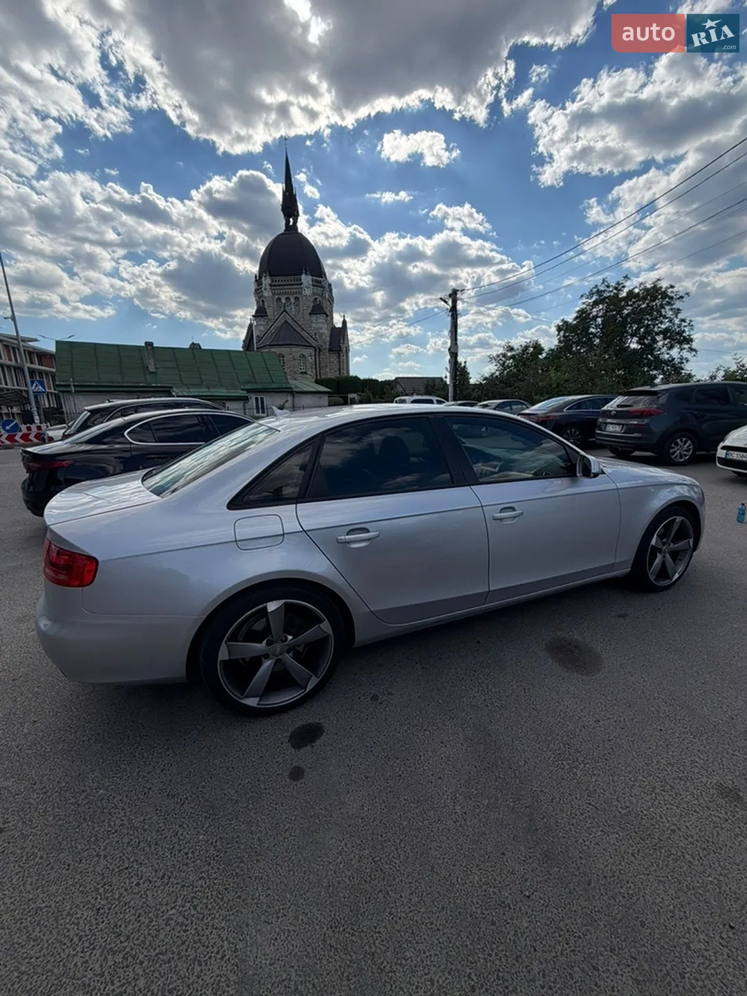 2010 Audi A4 - мініатюра 5