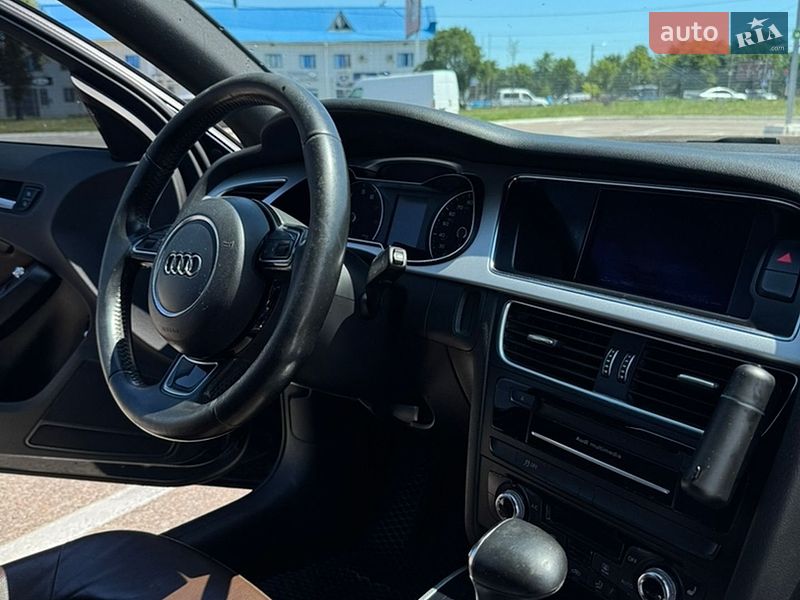 Седан Audi A4 2015 в Житомирі