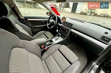 Седан Audi A4 2006 в Надворной