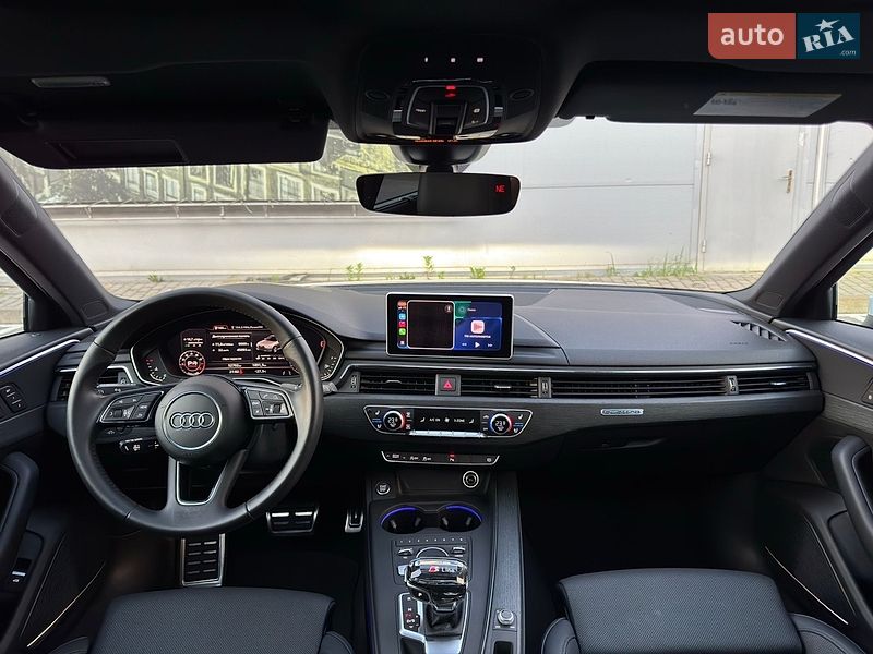 Седан Audi A4 2017 в Києві