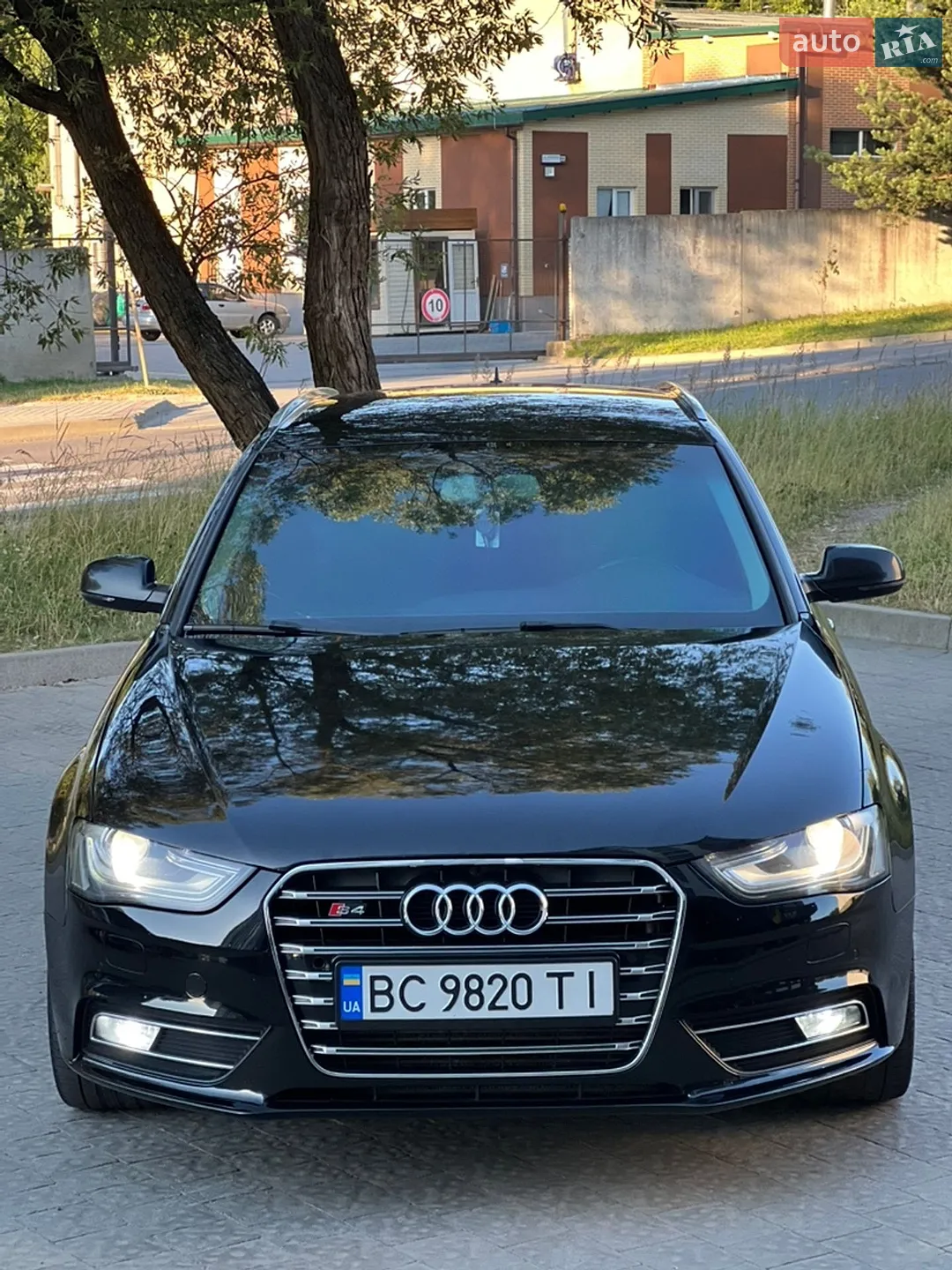 2012 Audi A4 - мініатюра 29