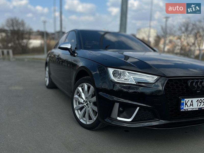 Audi A4 2016