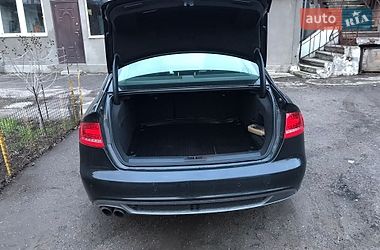 Седан Audi A4 2011 в Одесі