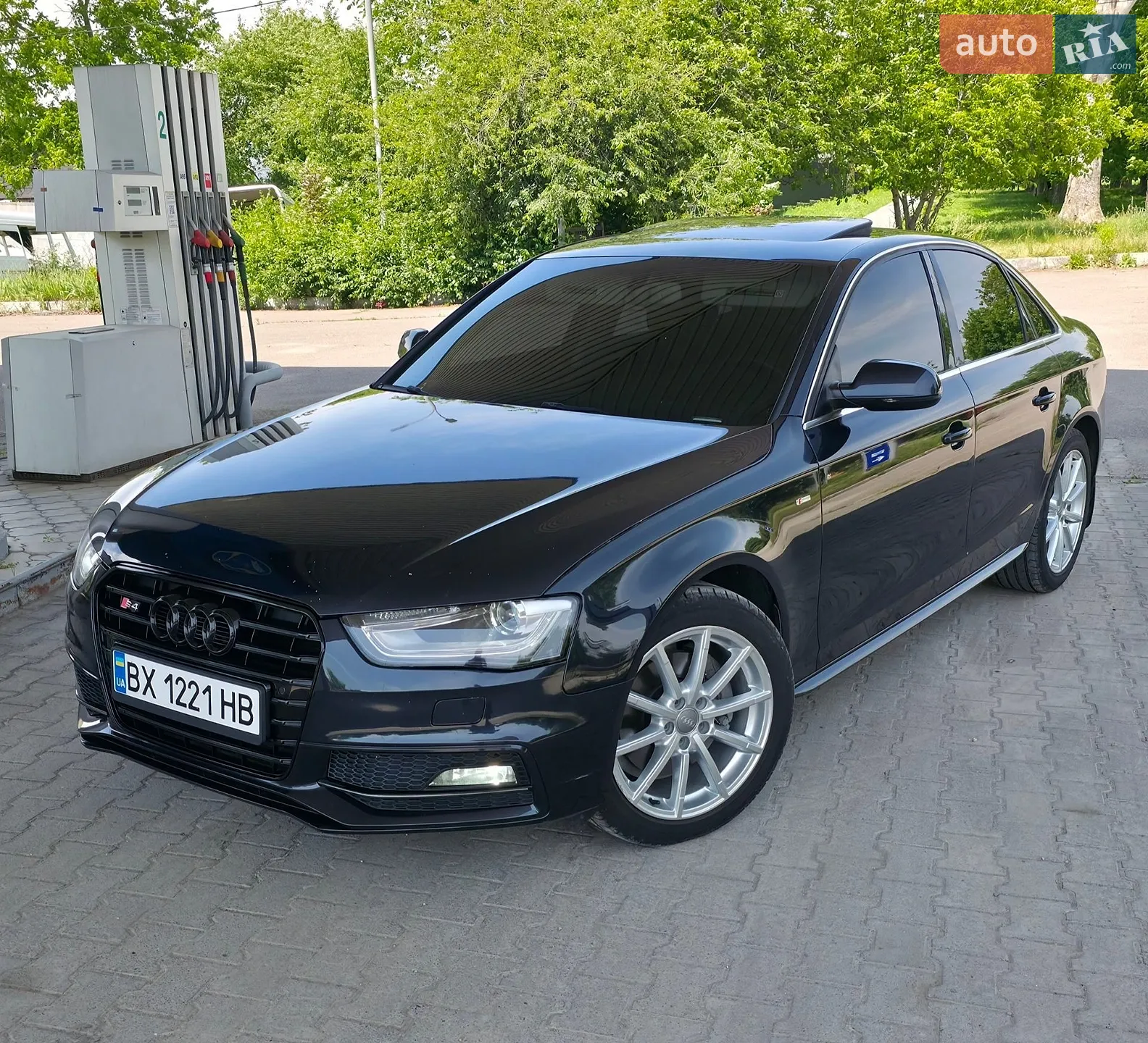 Audi A4 2014 VIN WAUFFAFL9EN028967 фото оголошення 3 з 5