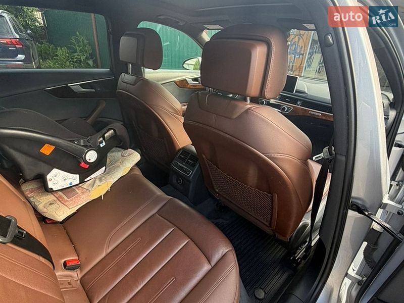 Универсал Audi A4 2017 в Киеве