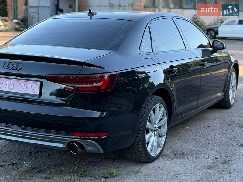 Седан Audi A4 2019 в Лубнах