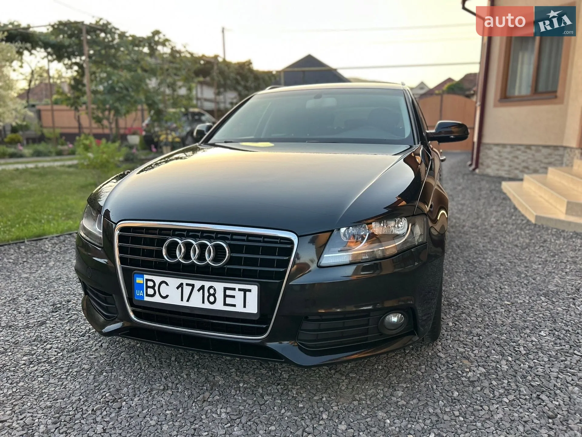 2011 Audi A4 - мініатюра 2